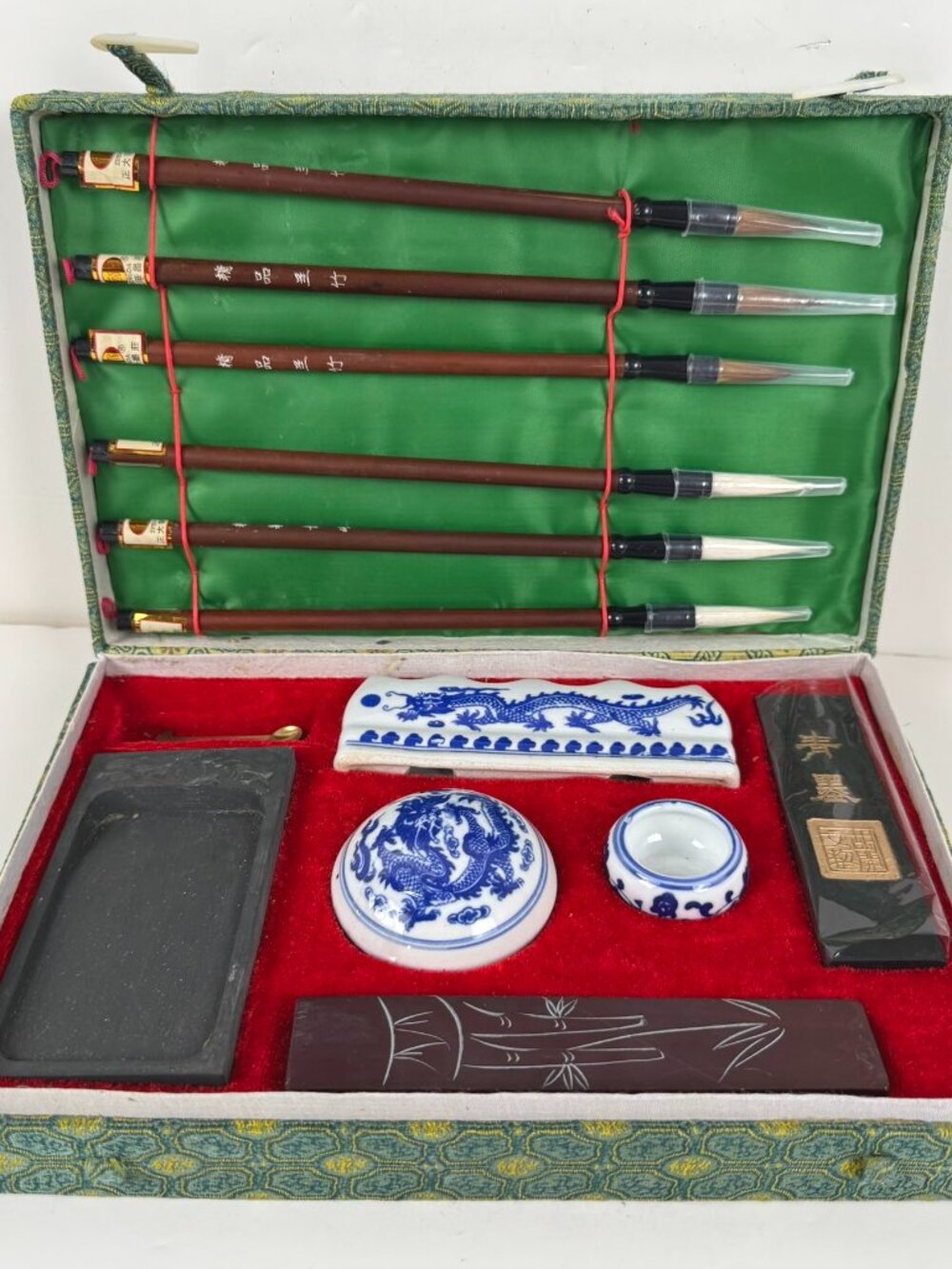 Vintage Chinese Calligraphy Set 6 Brushes 7 Pieces MC-271